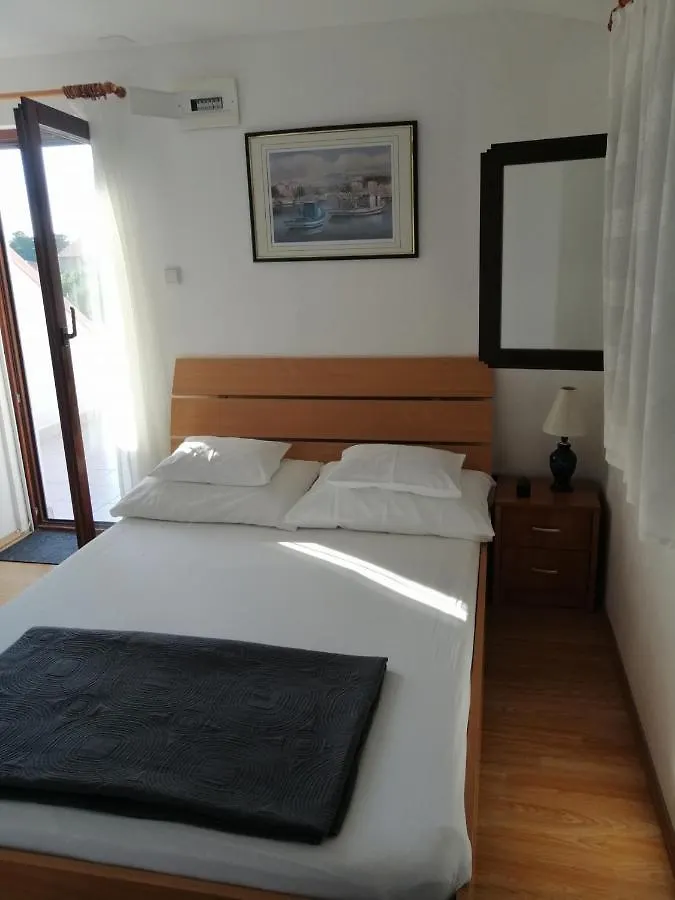 Apartment In Privlaka With Sea View, Terrace, Air Conditioning, Wifi 3591-1 0*, Privlaka (Zadar)