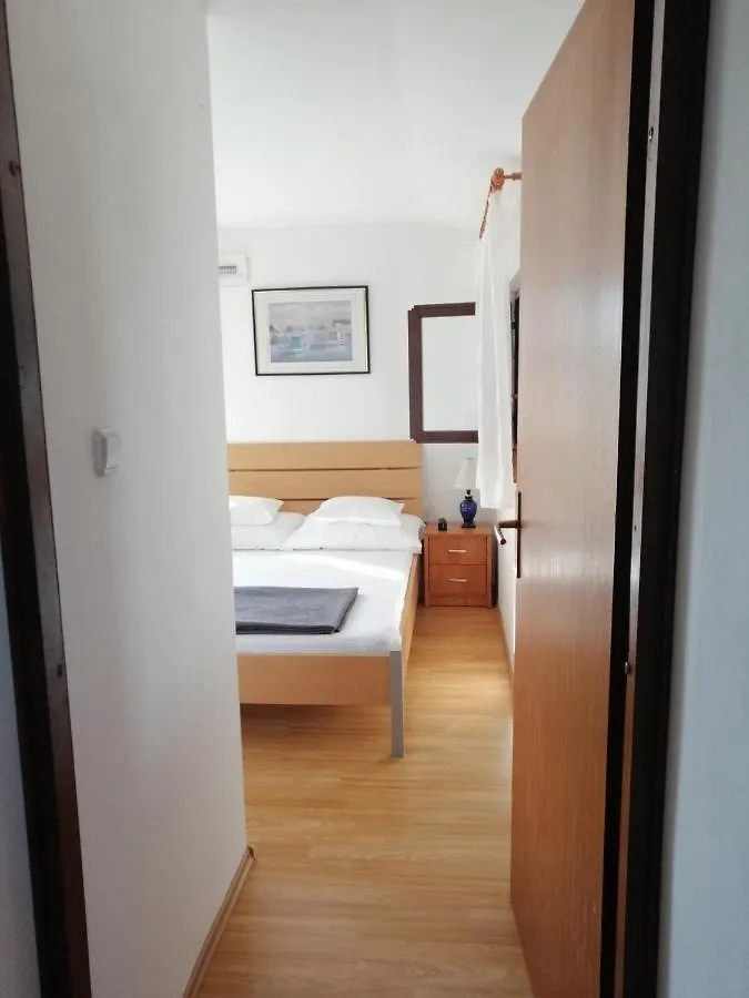 Apartment In Privlaka With Sea View, Terrace, Air Conditioning, Wifi 3591-1