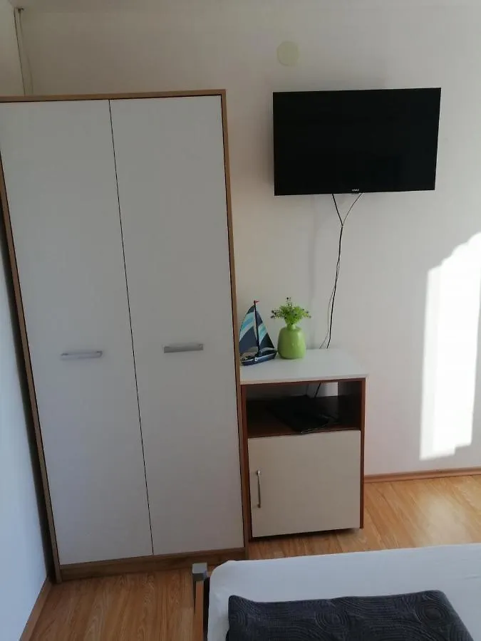 Apartment In Privlaka With Sea View, Terrace, Air Conditioning, Wifi 3591-1
