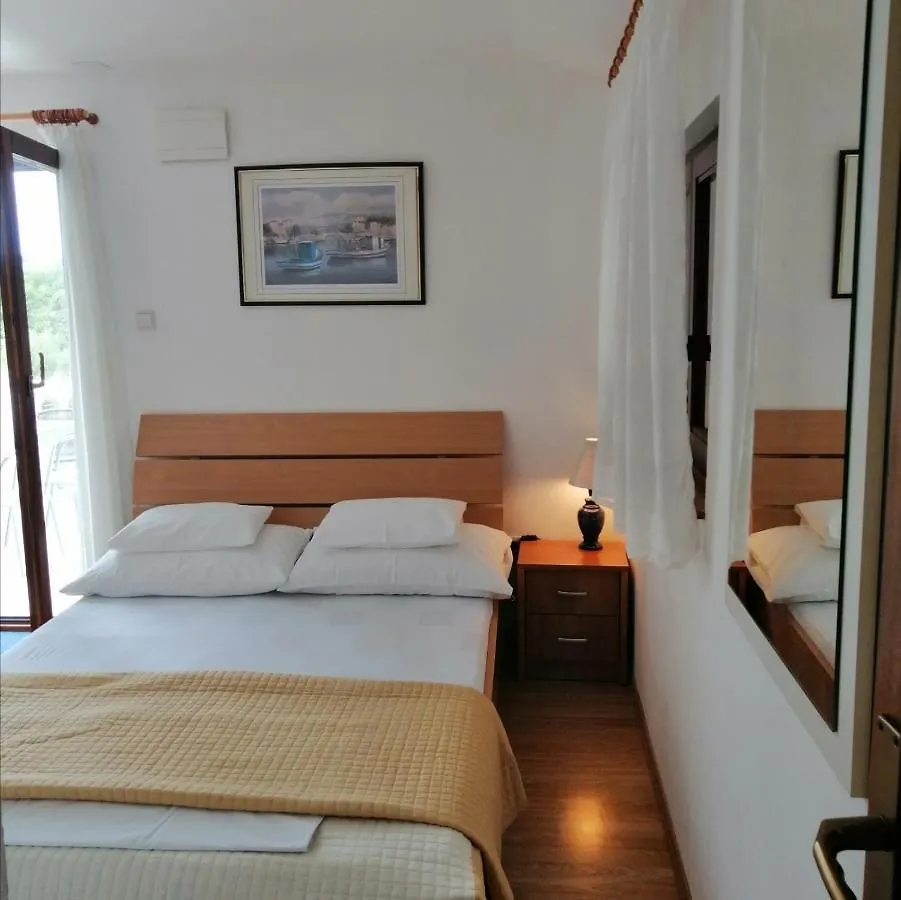 Apartment In Privlaka With Sea View, Terrace, Air Conditioning, Wifi 3591-1 Croatia