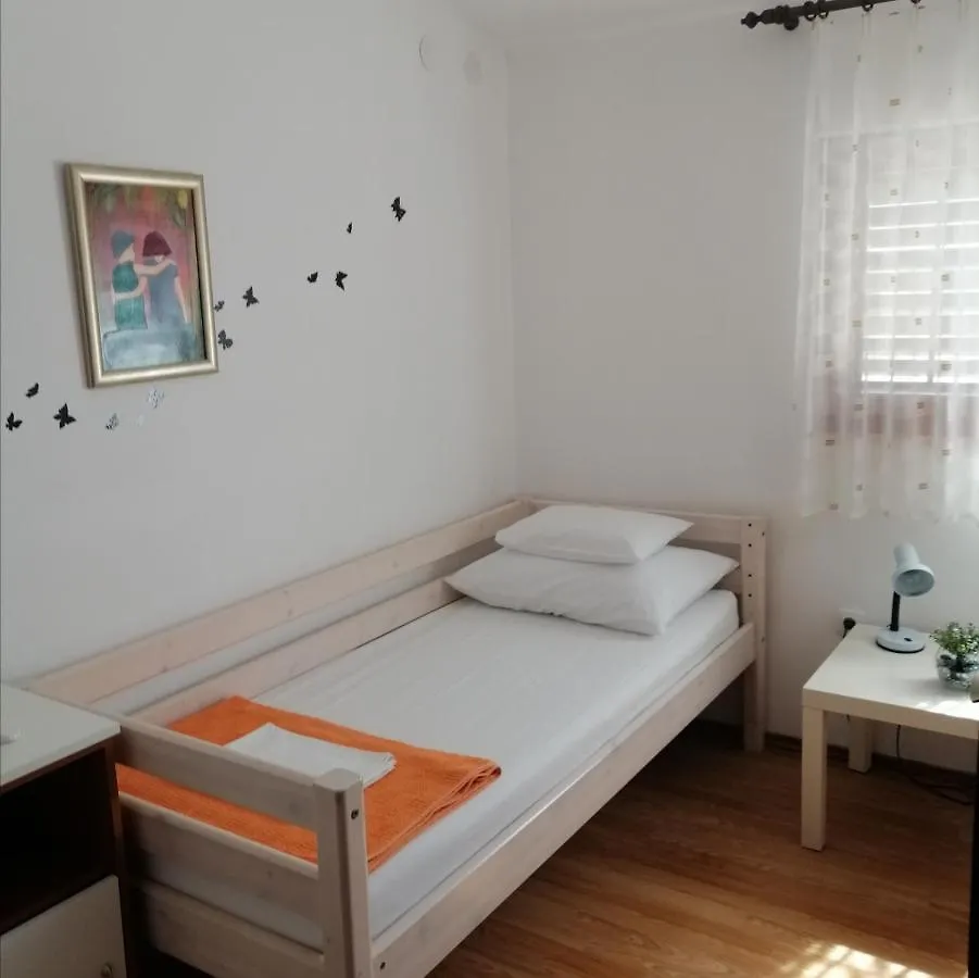 Apartment In Privlaka With Sea View, Terrace, Air Conditioning, Wifi 3591-1 0*, Privlaka (Zadar) Croatia